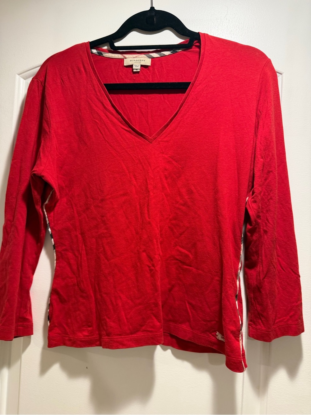 Burberry London Red V-Neck Long Sleeve Top Women’s Size M Nova Check Trim